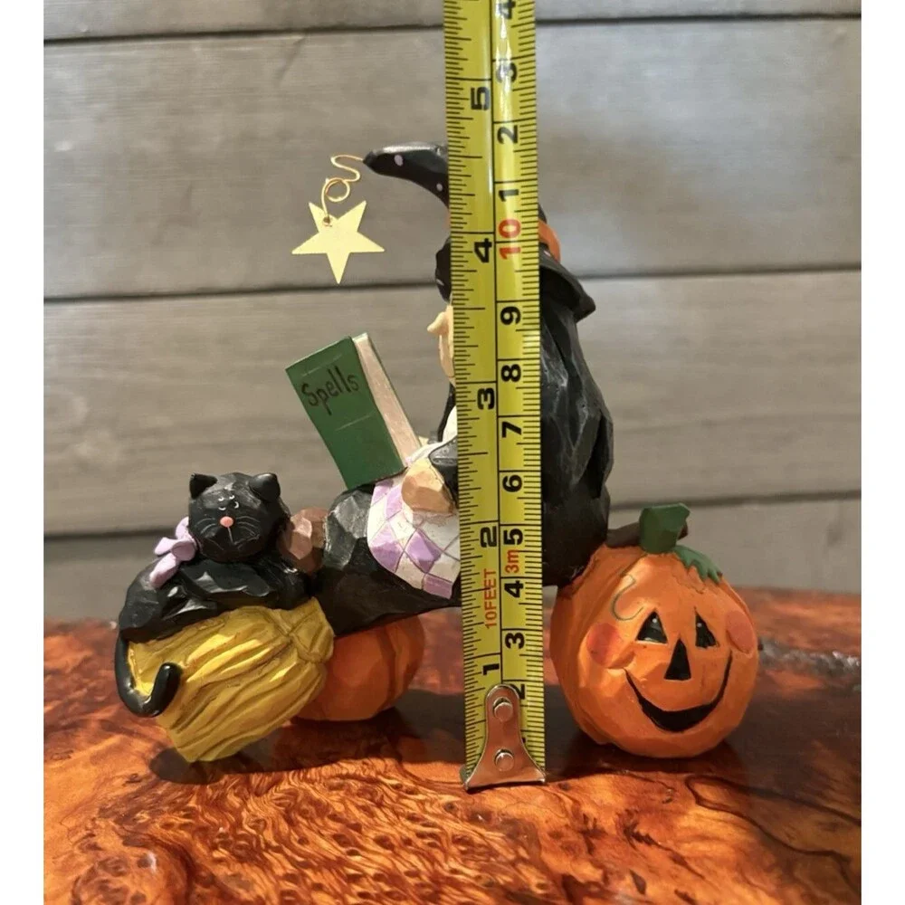 Vintage Eddie Walker Halloween Witch N Spells Figurine Used